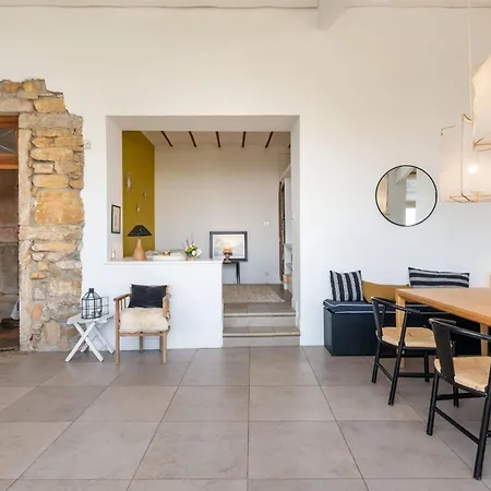 Βίλα La Vue - Charming House With A Pool Garden And Amazing View