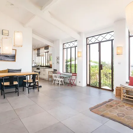La Vue - Charming House With A Pool Garden And Amazing View * La Mulatiere